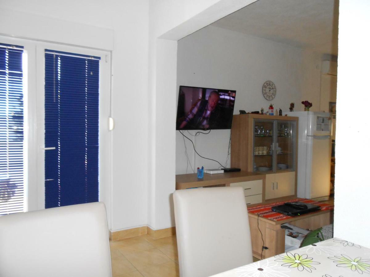 Gogi Apartman Donji Okrug  Exteriör bild