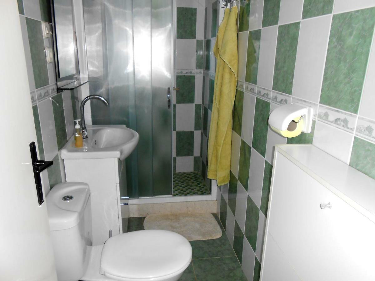 Gogi Apartman Donji Okrug  Exteriör bild