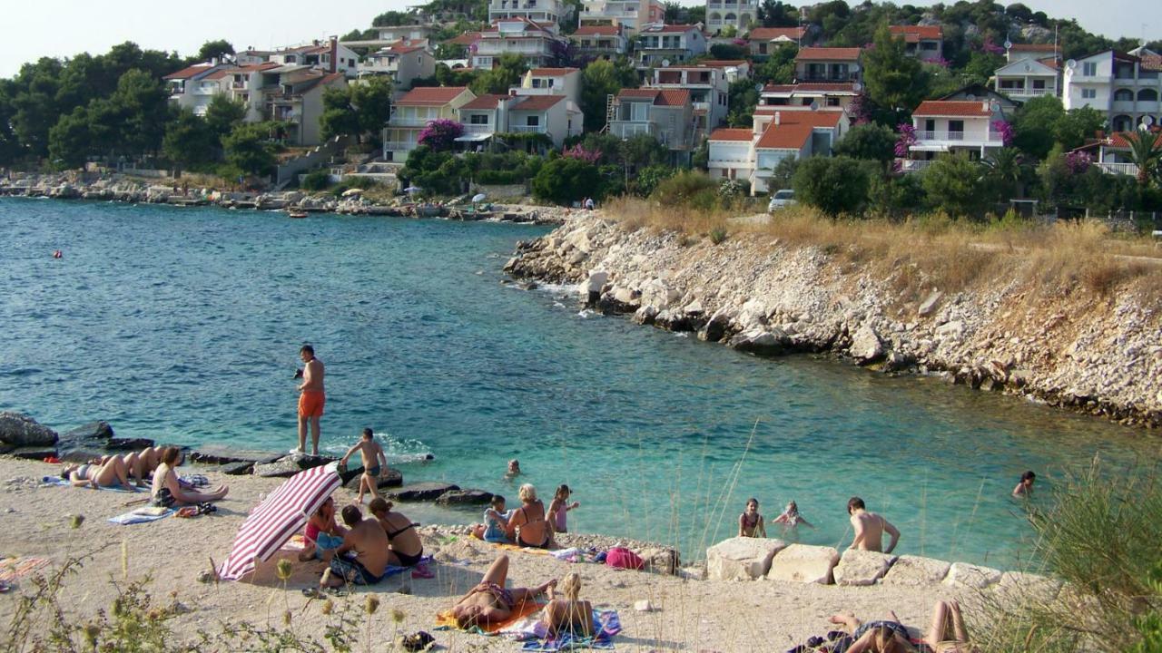 Gogi Apartman Donji Okrug  Exteriör bild